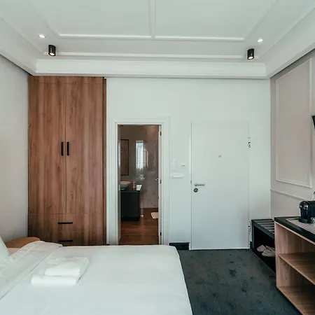 Biarritz Luxury * Belgrade